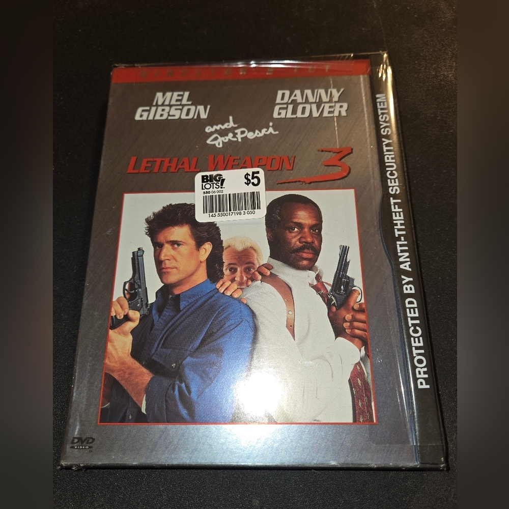 Warner Bros. Lethal Weapon 3 DVD - Red and Blue Cover